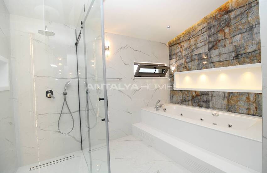 Triplex Villa with Private Pool and Elevator in Antalya 34