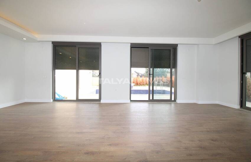 Triplex Villa with Private Pool and Elevator in Antalya 11