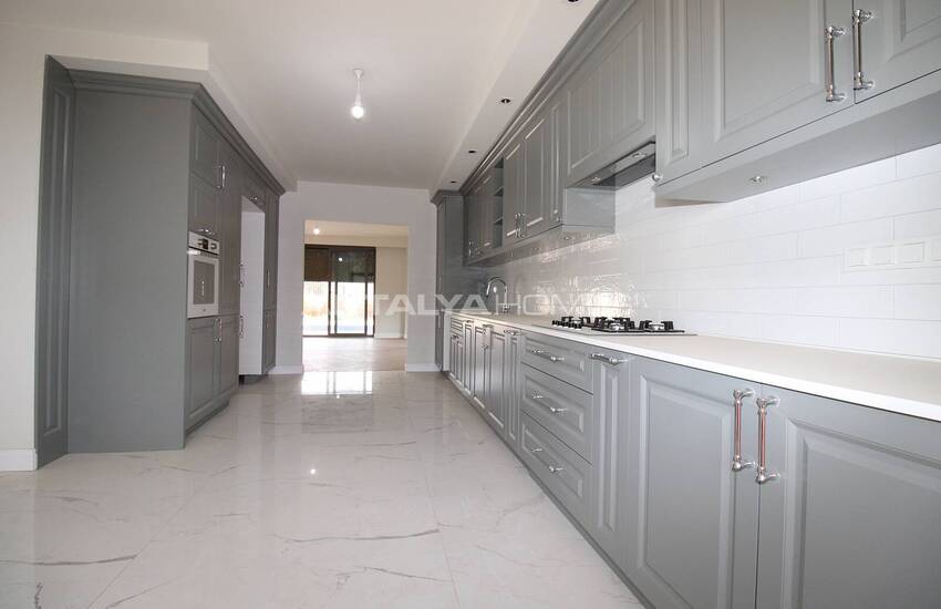 Triplex Villa with Private Pool and Elevator in Antalya 14