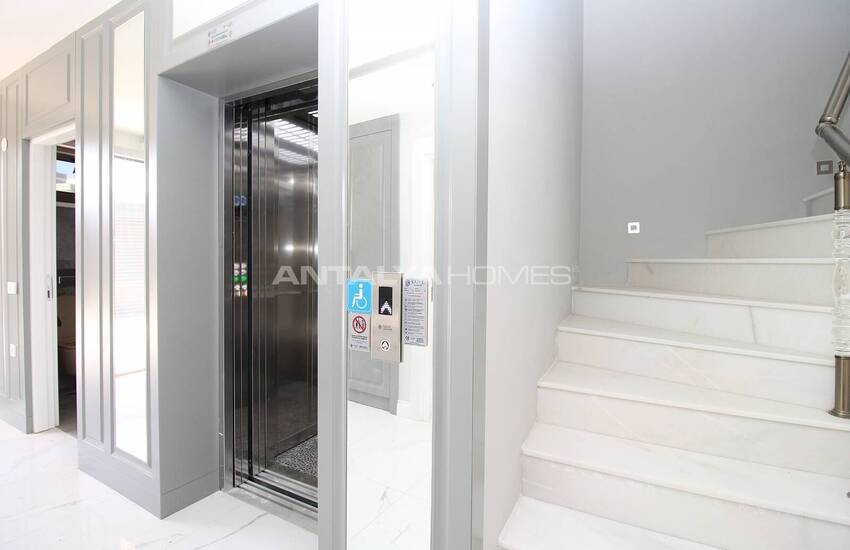 Triplex Villa with Private Pool and Elevator in Antalya 16