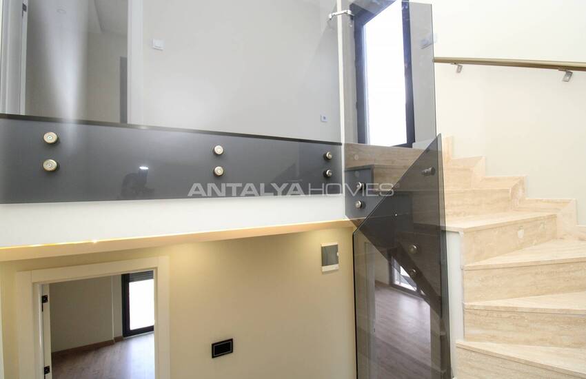Turnkey Triplex Villas with Private Pool in Antalya Guzeloba 26