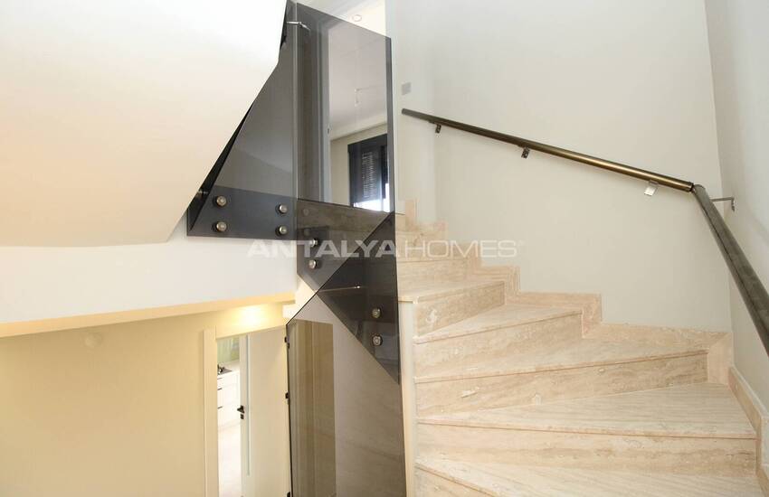 Turnkey Triplex Villas with Private Pool in Antalya Guzeloba 44