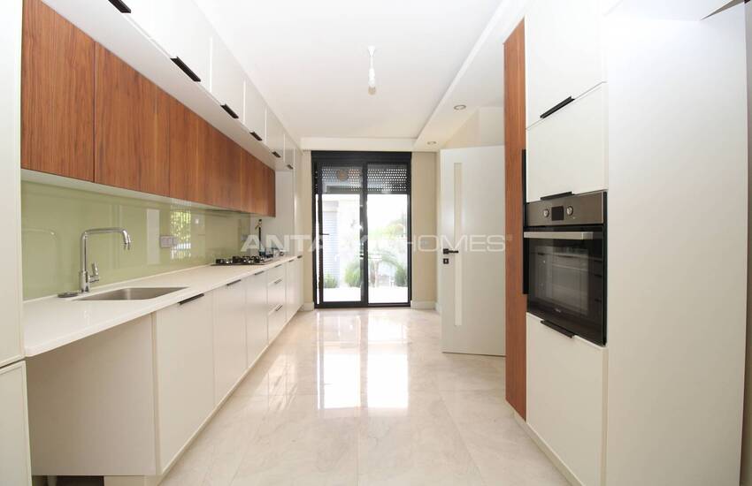 Turnkey Triplex Villas with Private Pool in Antalya Guzeloba 13