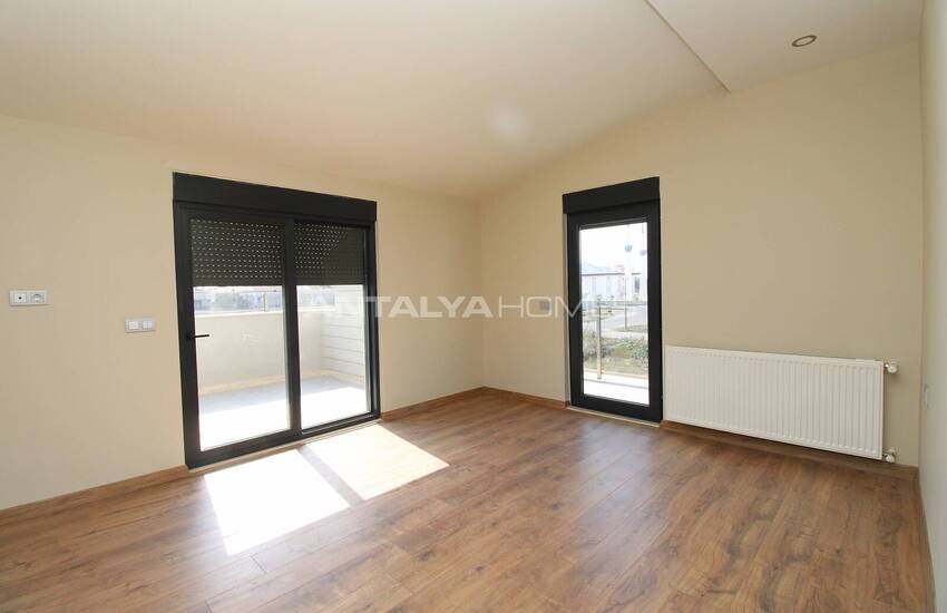 Turnkey Triplex Villas with Private Pool in Antalya Guzeloba 55