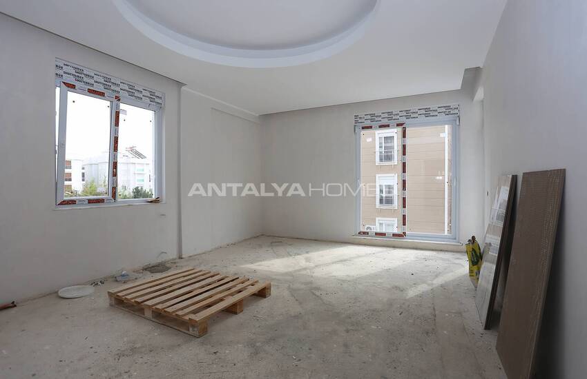 New Real Estate in an Advantageous Location in Muratpasa 8
