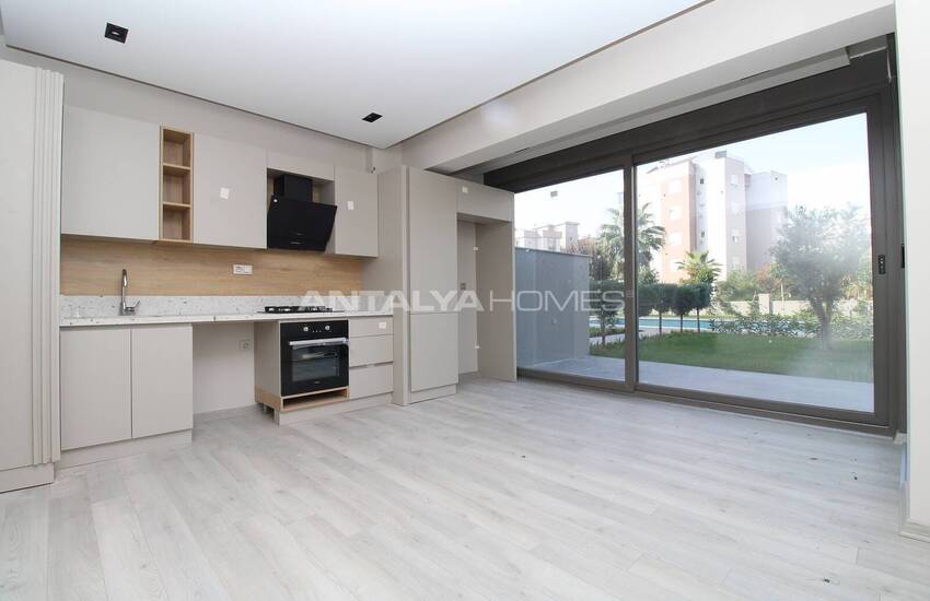 Real Estate in a Complex with Indoor Parking Lot in Lara, Antalya 10