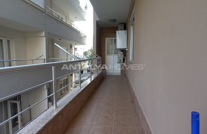 Turnkey Flat Within Walking Distance of Sea in Muratpasa 22
