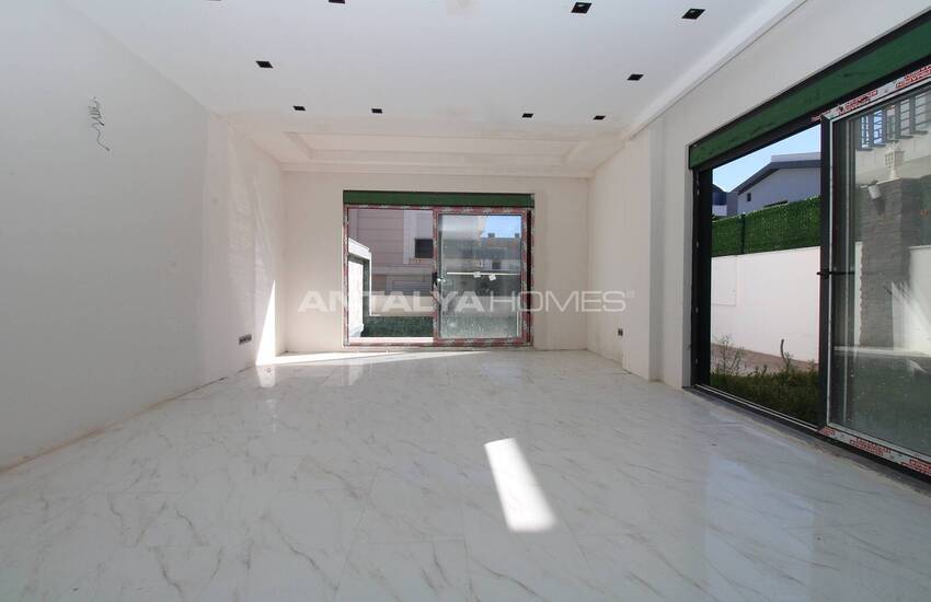 Villa with a Lift and Private Garden in Guzeloba Antalya 12