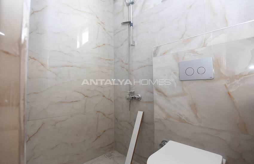 Turnkey Luxe Apartment in Modern Building in Antalya Muratpasa 21