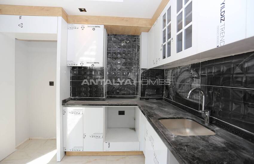 Turnkey Luxe Apartment in Modern Building in Antalya Muratpasa 14