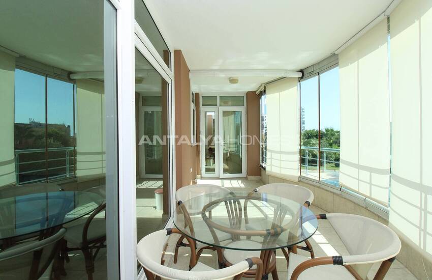 Ready to Move Apartment in a Complex in Lara Antalya 33