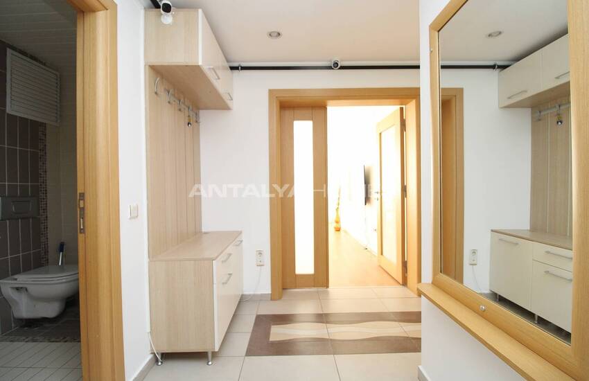 Ready to Move Apartment in a Complex in Lara Antalya 34