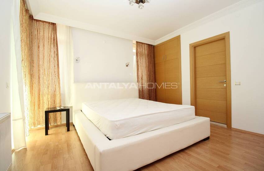 Ready to Move Apartment in a Complex in Lara Antalya 16