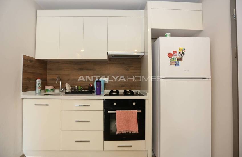 Furnished Property in a Complex with Pool in Antalya Konyaalti 8