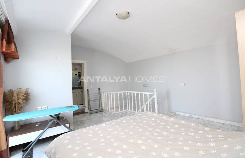 Key-ready Furnished Apartment in Complex with Pool in Belek 24
