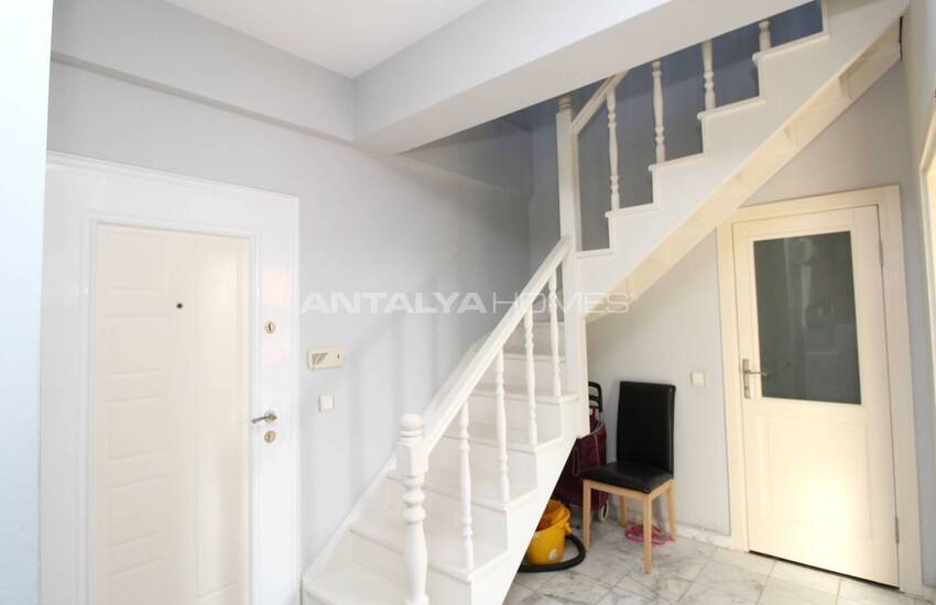 Key-ready Furnished Apartment in Complex with Pool in Belek 28