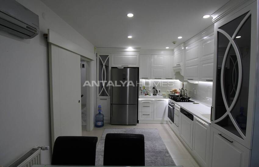 Spacious Apartment with Natural Gas System Near the Sea in Lara 17