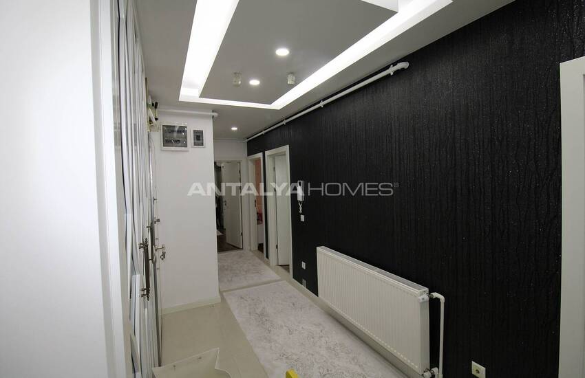 Spacious Apartment with Natural Gas System Near the Sea in Lara 22