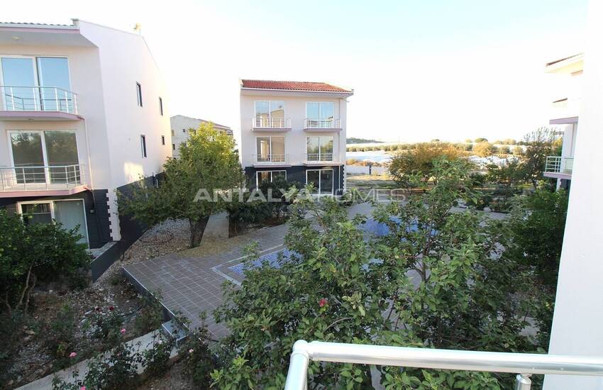 آپارتمان های بزرگ در نزدیکی امکانات اجتماعی در کادریه، ترکیه 52