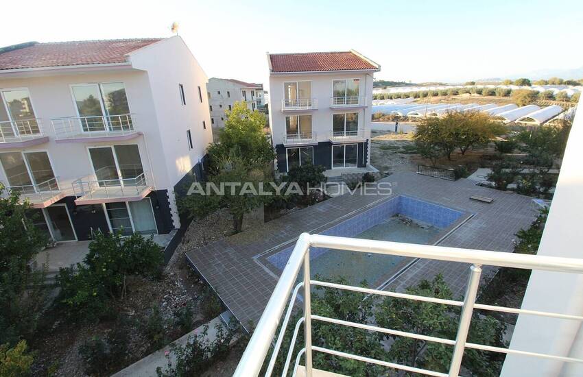 آپارتمان های بزرگ در نزدیکی امکانات اجتماعی در کادریه، ترکیه 56