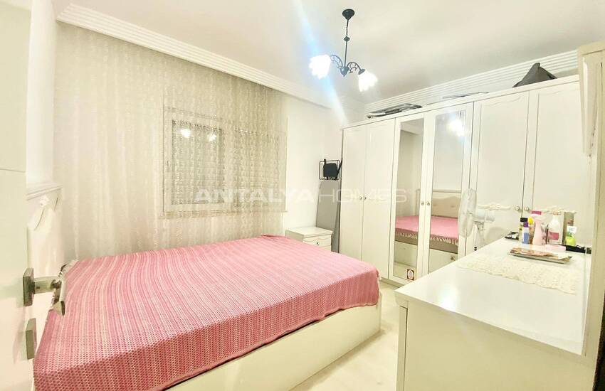 Well-located 2-bedroom Apartment in Antalya Muratpasa 15