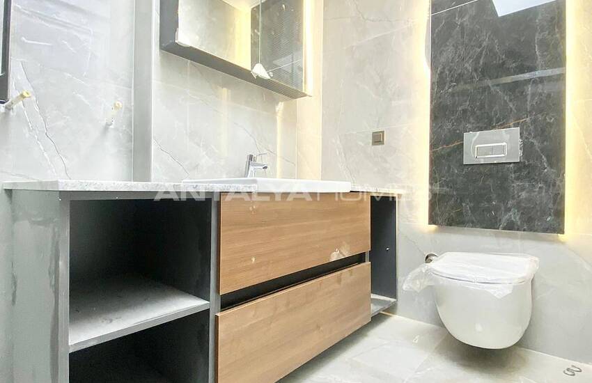 Stylish Flat in a Complex Close to the Sea in Muratpasa 27