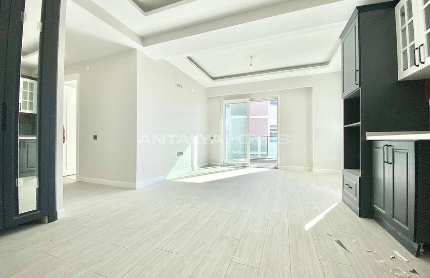 Stylish Flat in a Complex Close to the Sea in Muratpasa 17