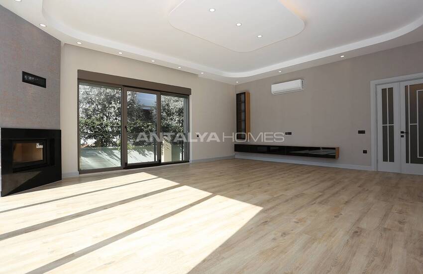 Spacious Detached Villa with Private Pool in Antalya Yesilbayir 16