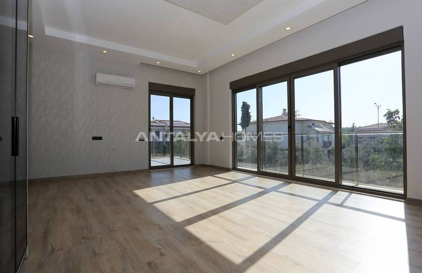 Spacious Detached Villa with Private Pool in Antalya Yesilbayir 25