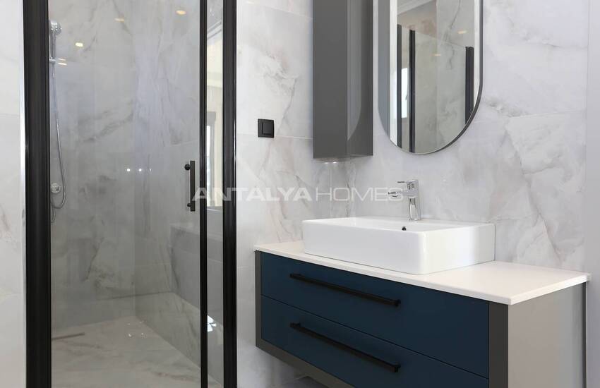 Spacious Detached Villa with Private Pool in Antalya Yesilbayir 27