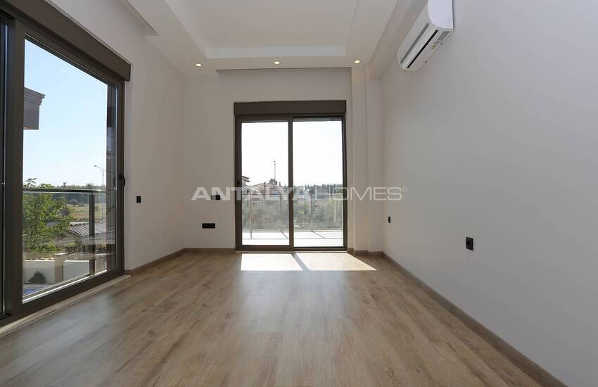 Spacious Detached Villa with Private Pool in Antalya Yesilbayir 32