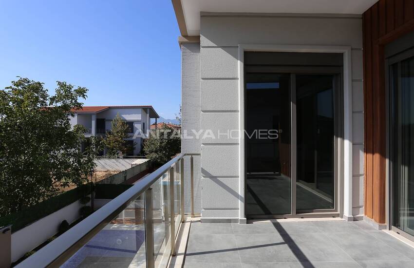 Spacious Detached Villa with Private Pool in Antalya Yesilbayir 46