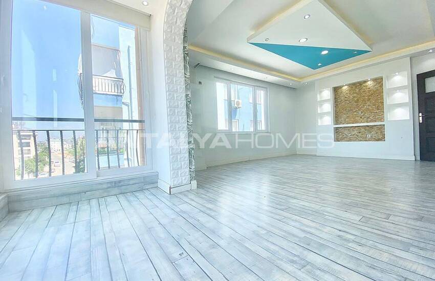 Ready-to-move Spacious Flat in a Building Antalya Kizilarik 6