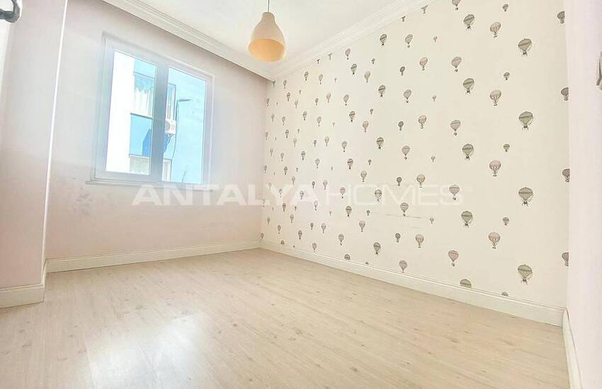 Ready-to-move Spacious Flat in a Building Antalya Kizilarik 15