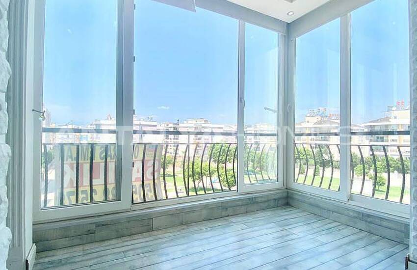 Ready-to-move Spacious Flat in a Building Antalya Kizilarik 20