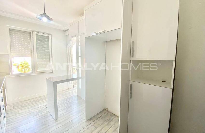 Ready-to-move Spacious Flat in a Building Antalya Kizilarik 11