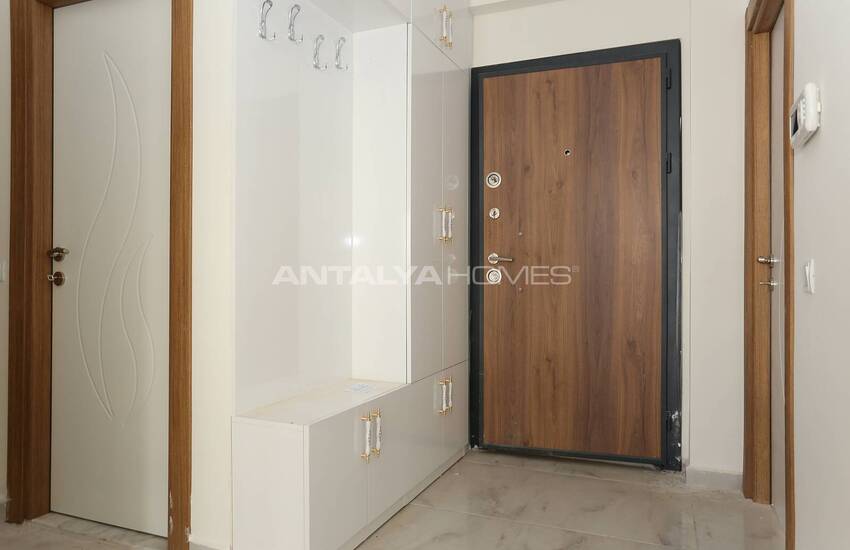 Apartments 350 M From the Tram Station in Kepez Antalya 17