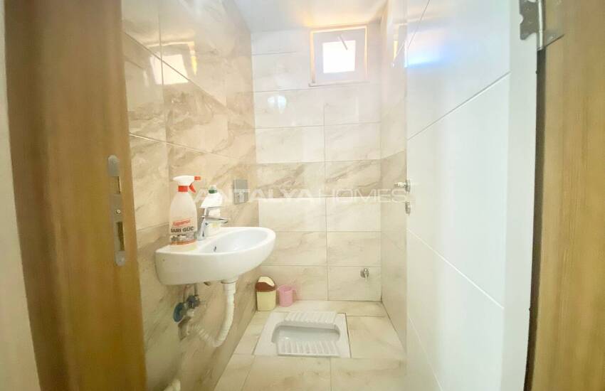 Affordable Ready to Move Flat with 2 Bedrooms in Muratpasa 9