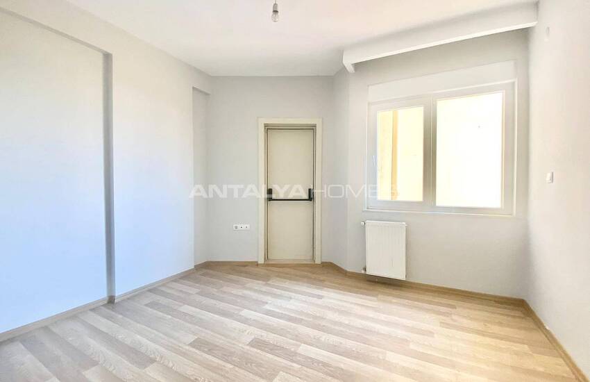 Affordable Ready to Move Flat with 2 Bedrooms in Muratpasa 14