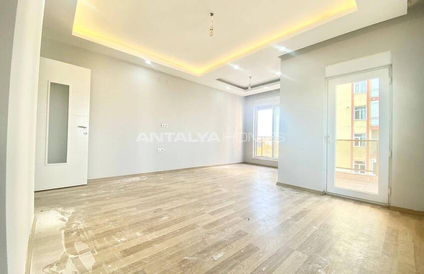 Affordable Ready to Move Flat with 2 Bedrooms in Muratpasa 7