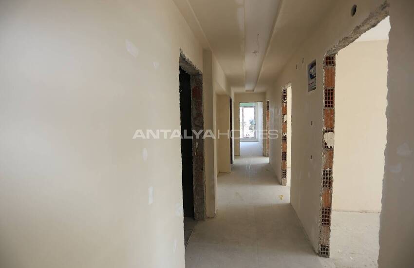 High-quality Apartments with City View in Antalya Kepez 13