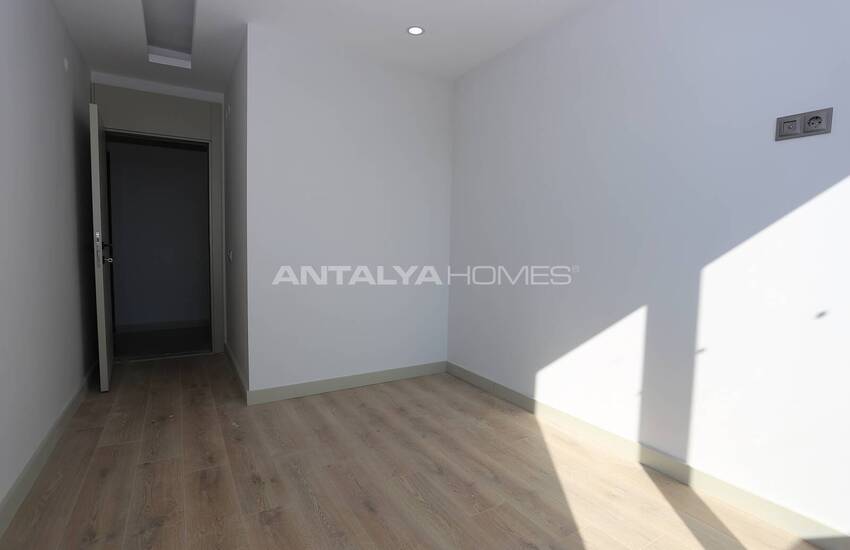 Apartment in Elit Complex Near the Sea in Antalya Muratpasa 23