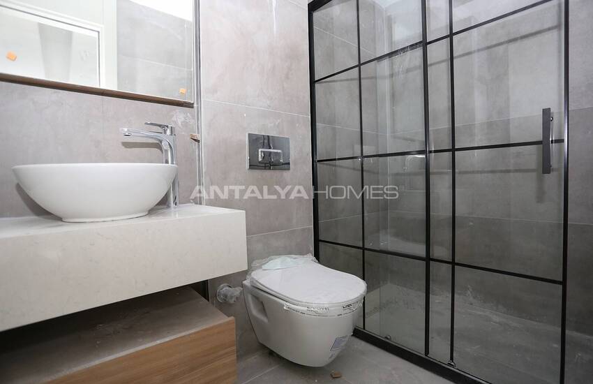 Apartment in Elit Complex Near the Sea in Antalya Muratpasa 27