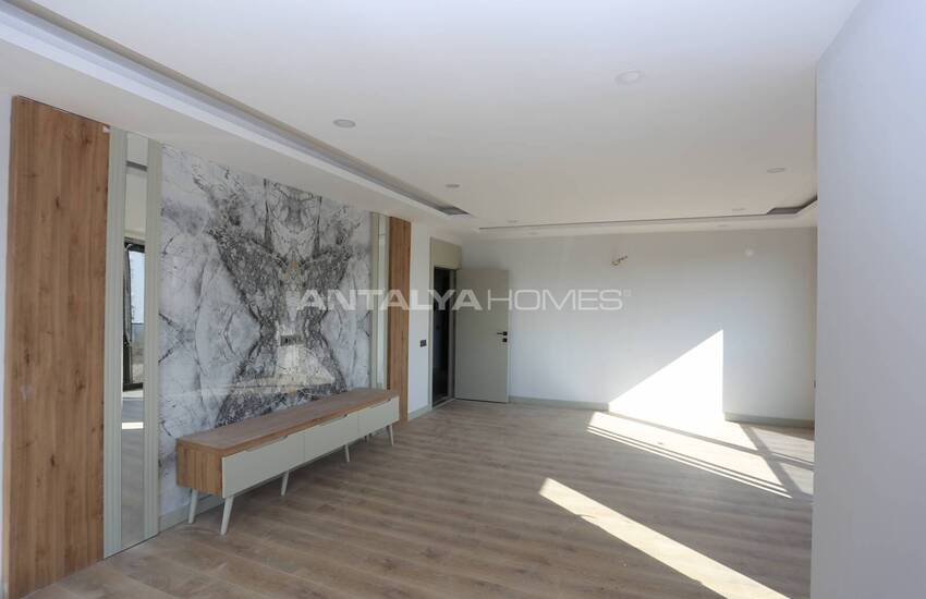 Apartment in Elit Complex Near the Sea in Antalya Muratpasa 17