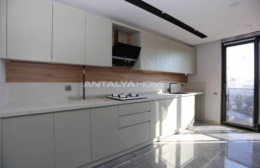 Apartment in Elit Complex Near the Sea in Antalya Muratpasa 19