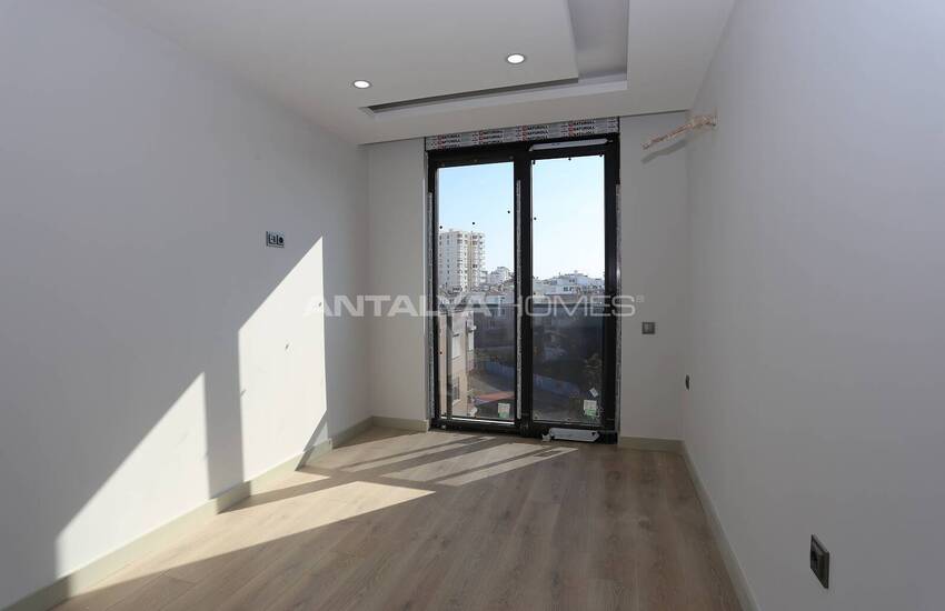 Apartment in Elit Complex Near the Sea in Antalya Muratpasa 22