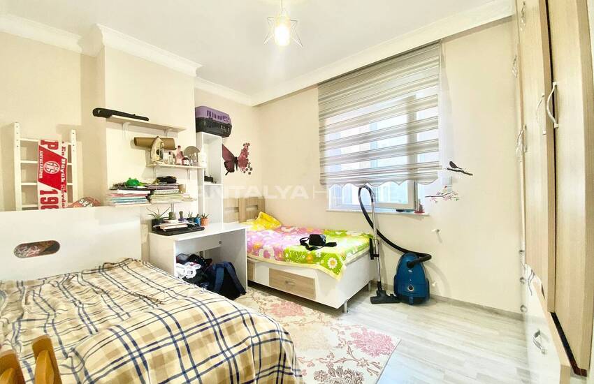 Spacious Apartment in Central Location in Antalya Muratpasa 8