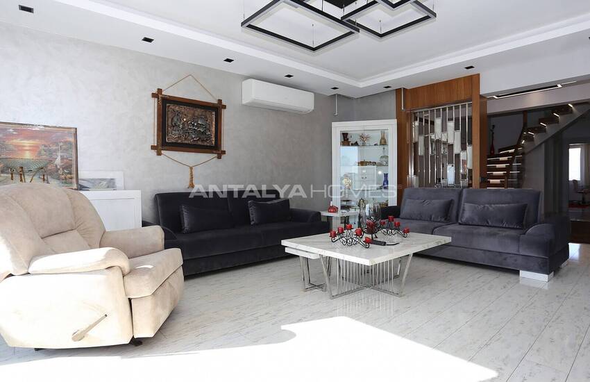 Renovierte Geräumige Meerblick Wohnung In Antalya Konyaalti 17