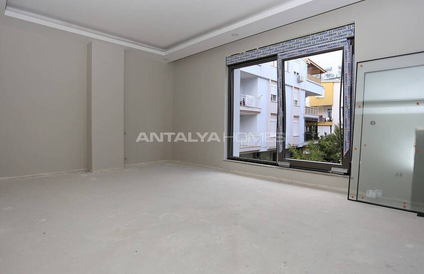 آپارتمان نوساز در فاصله پیاده روی از ساحل در کنیالتی 3