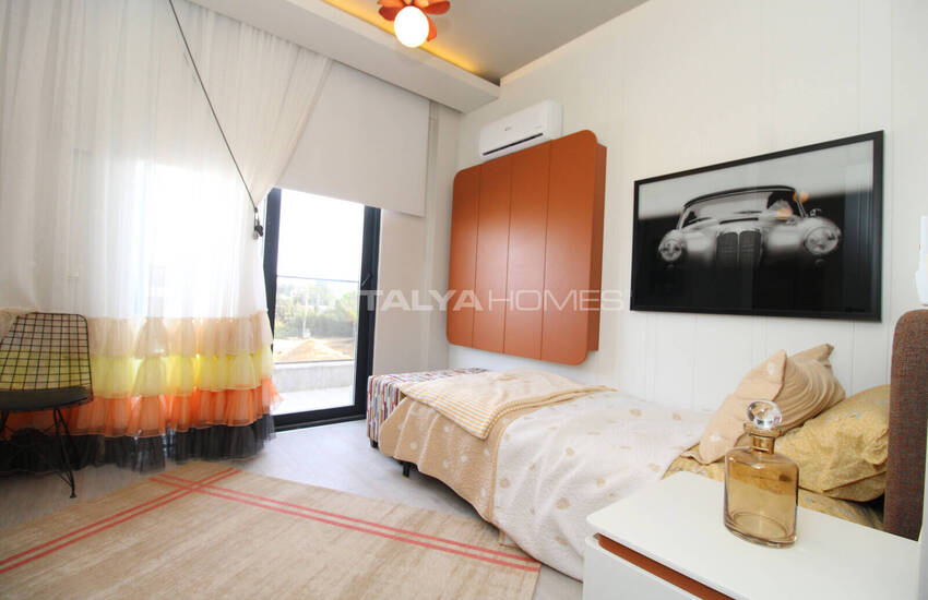 شقق فسيحة من غرفتين مع حديقة للاستخدام في أنطاليا ألتينتاس 19